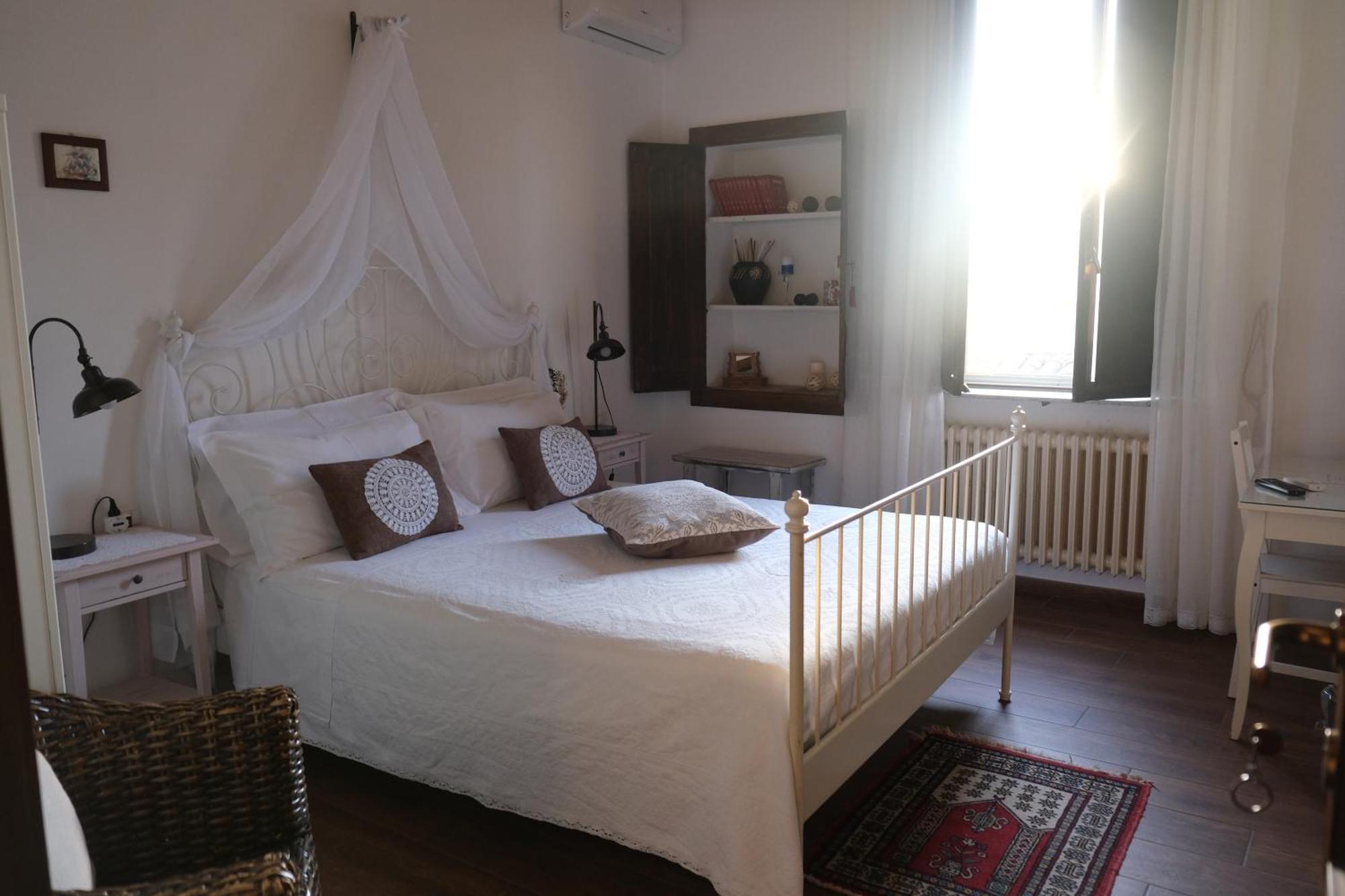 Dimora Amina Bed and Breakfast Loreto Aprutino Exteriör bild